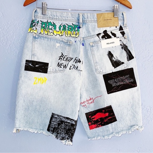 Zara MENS PAINTED DENIM RELAXED SHORTS 30 - Picture 3 of 5